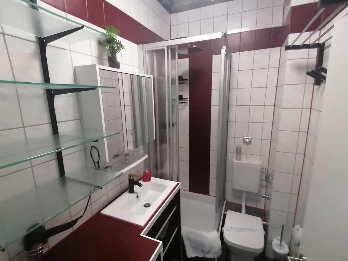 Best-Preis -Gold Suite- Mit Netflix, Self-Check-In, Ebike Ladestation, Fahrradraum, Wlan, Netflix Und Massagesessel - Direkt Am Elberadweg Im Herzen Von 비텐베르게 외부 사진