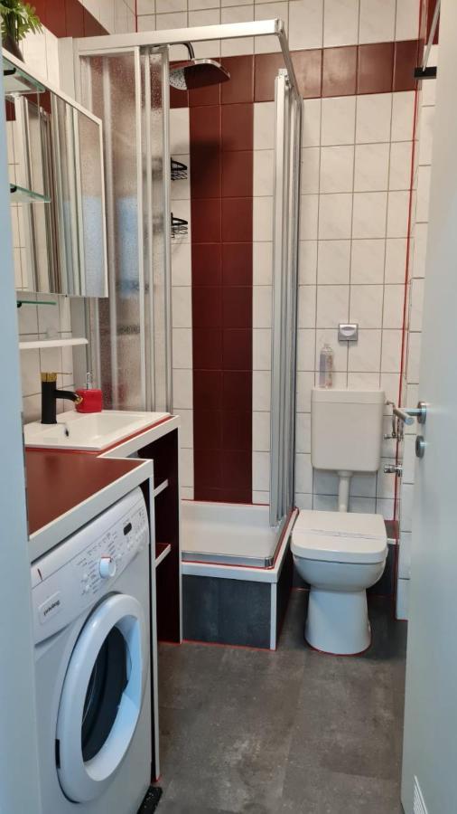 Best-Preis -Gold Suite- Mit Netflix, Self-Check-In, Ebike Ladestation, Fahrradraum, Wlan, Netflix Und Massagesessel - Direkt Am Elberadweg Im Herzen Von 비텐베르게 외부 사진