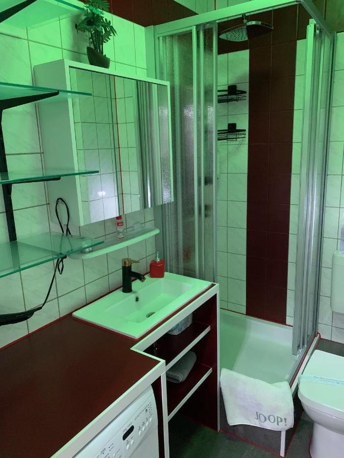 Best-Preis -Gold Suite- Mit Netflix, Self-Check-In, Ebike Ladestation, Fahrradraum, Wlan, Netflix Und Massagesessel - Direkt Am Elberadweg Im Herzen Von 비텐베르게 외부 사진