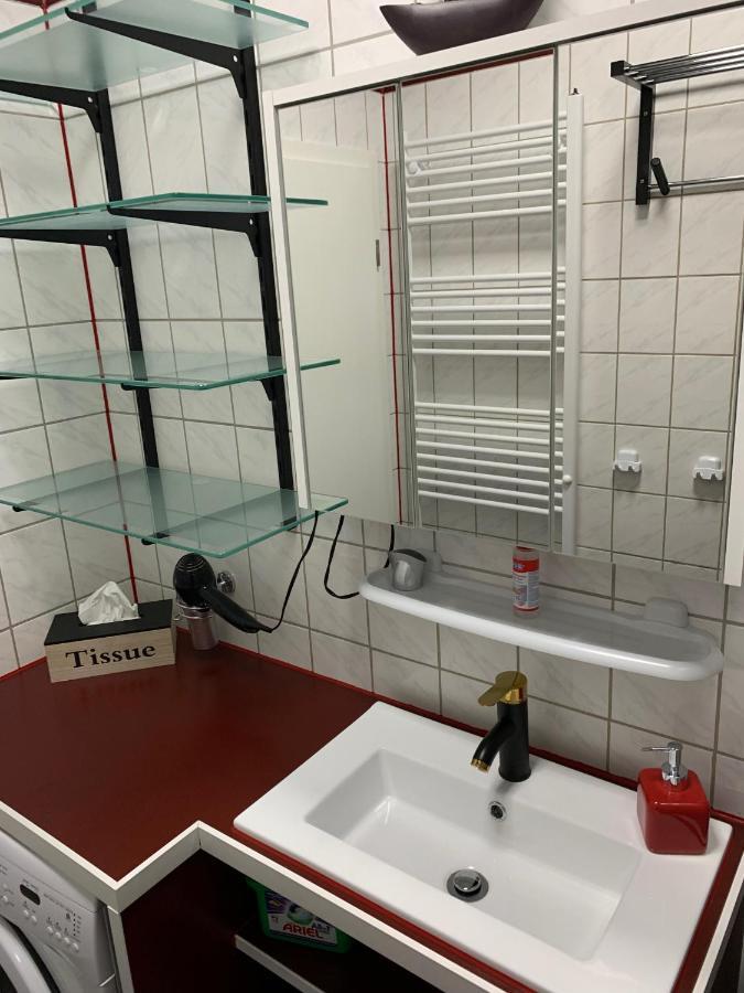 Best-Preis -Gold Suite- Mit Netflix, Self-Check-In, Ebike Ladestation, Fahrradraum, Wlan, Netflix Und Massagesessel - Direkt Am Elberadweg Im Herzen Von 비텐베르게 외부 사진