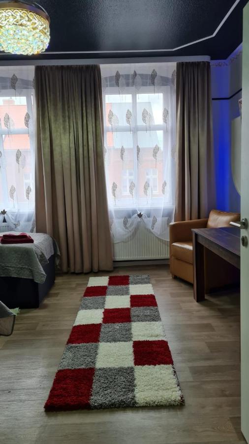 Best-Preis -Gold Suite- Mit Netflix, Self-Check-In, Ebike Ladestation, Fahrradraum, Wlan, Netflix Und Massagesessel - Direkt Am Elberadweg Im Herzen Von 비텐베르게 외부 사진