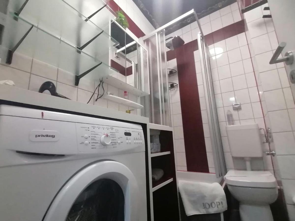 Best-Preis -Gold Suite- Mit Netflix, Self-Check-In, Ebike Ladestation, Fahrradraum, Wlan, Netflix Und Massagesessel - Direkt Am Elberadweg Im Herzen Von 비텐베르게 외부 사진